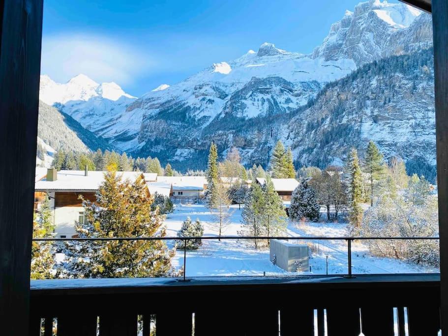 Unique Penthouse With Gallery And Mountain View Кандерштег Екстер'єр фото
